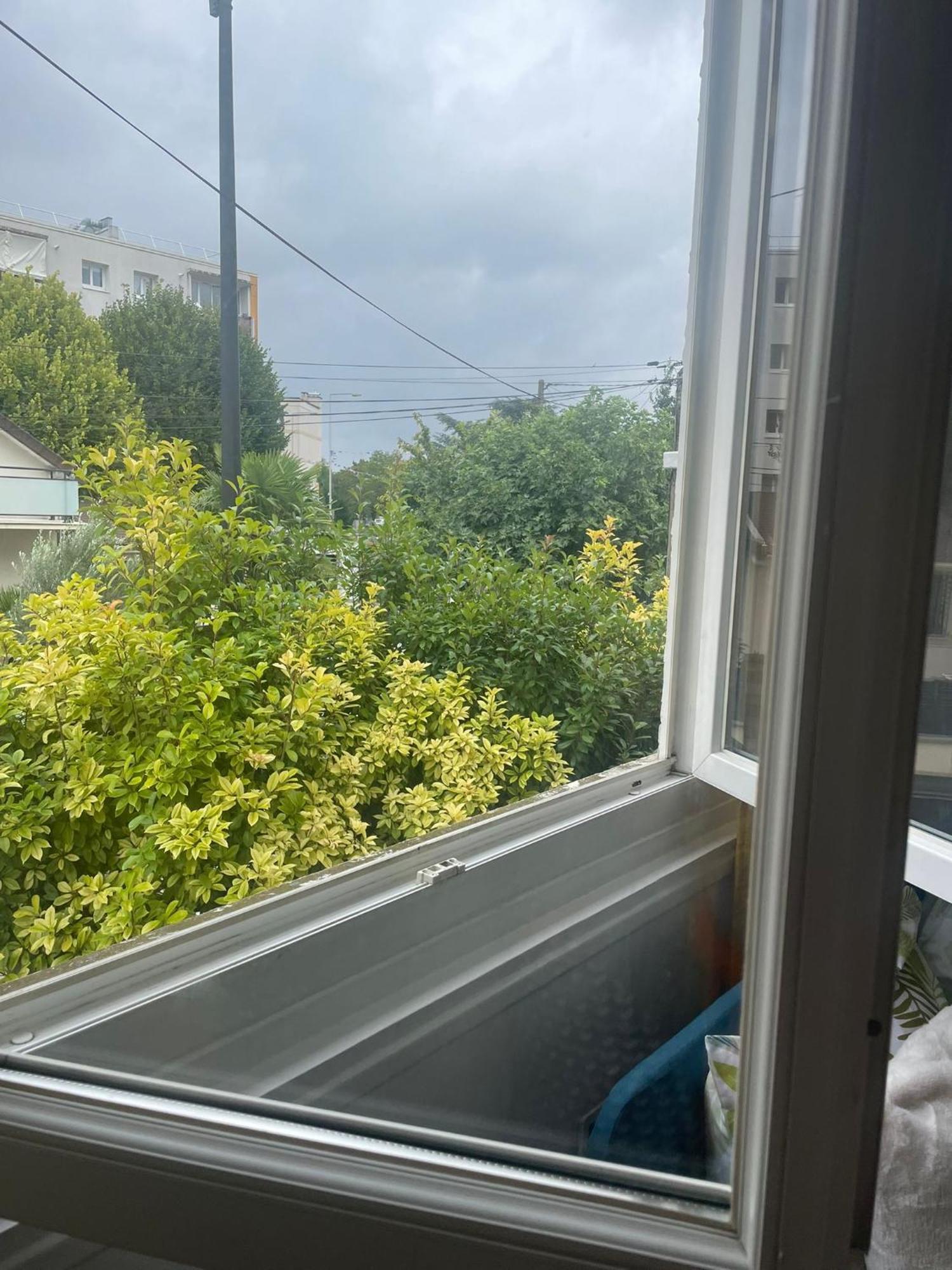Ferienwohnung Beau Studio A 30Min De Paris Bobigny Exterior foto